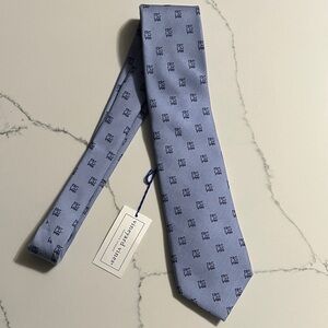 NWT Vineyard Vines custom Merrill Lynch Light Blue Bull Tie